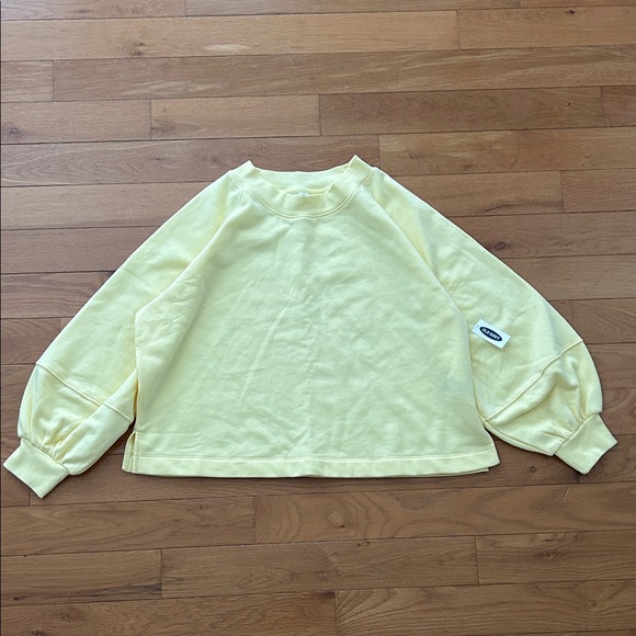 NWT Old Navy Butter Yellow Sweatshirt - Picture 1 of 7